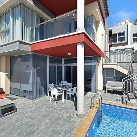 View Grand Villa